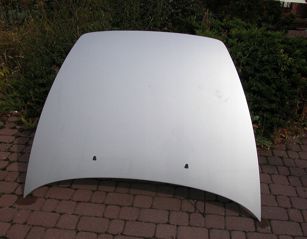 фото №1, Volvo v50 s40 капот кришка срібляста