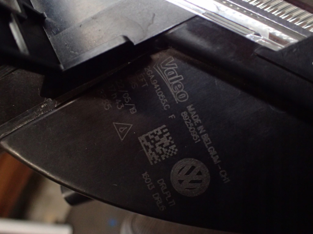 фото №2, Поворотник левый vw t-roc t roc led