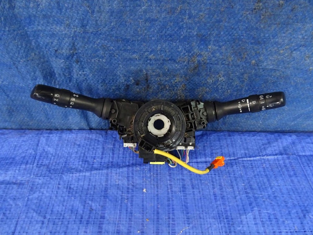 фото №1, Перемикач комбінований toyota verso 09r