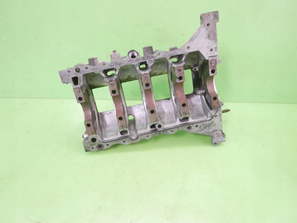 фото №5, Основание картера масляный peugeot bipper i 1.4hdi