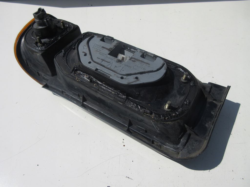 фото №9, Лампа задня ліва mitsubishi colt stanley 043-8557