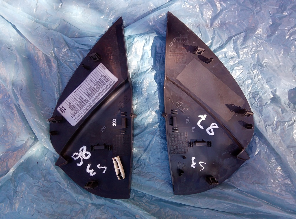 фото №4, Защита консоли 8p0857086 8p0857085 audi a3