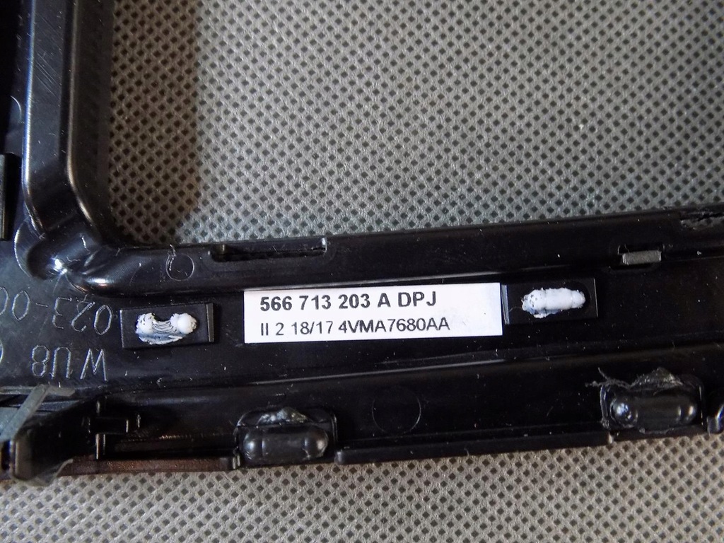 фото №10, Skoda karoq бардачок рамка dekor передач панель