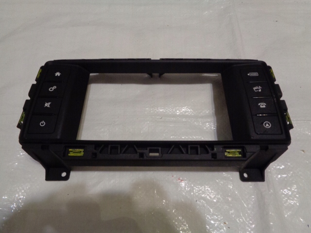 фото №1, Jaguar xe x760 панель рамка радио gx73-19f211-jb