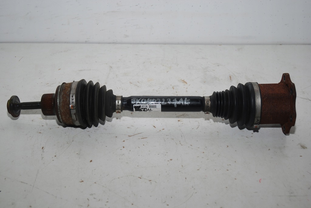 фото №1, Audi a4 a5 2.0 tdi приводной вал