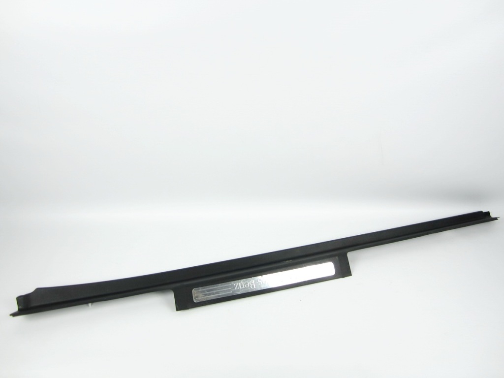 фото №1, Накладка поріг перед права mercedes r-klasa w251