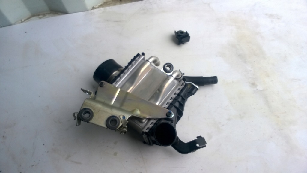 фото №9, Infiniti q60 3.0t 405km - интеркулер левый