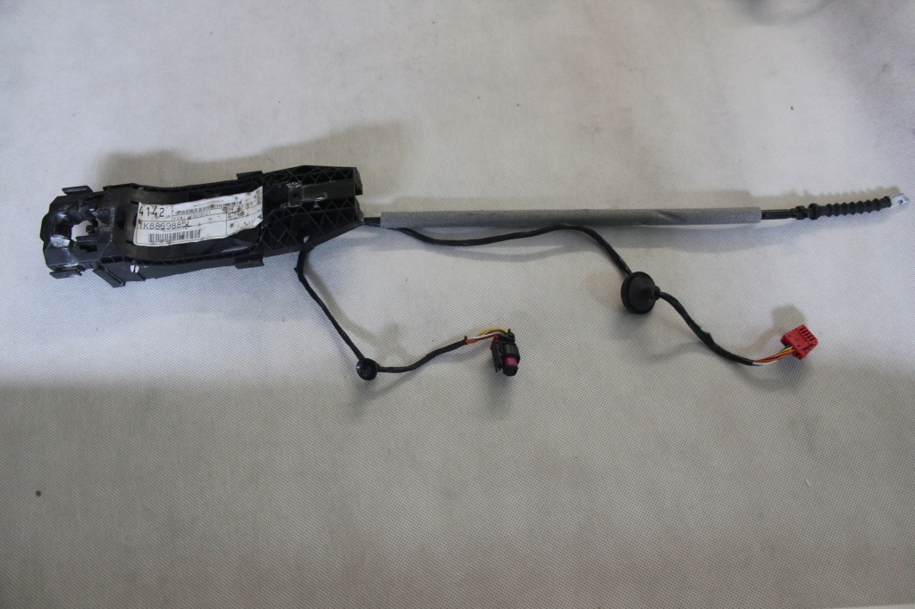 фото №1, Тягa ручка двері праве vw scirocco 1k8839885l