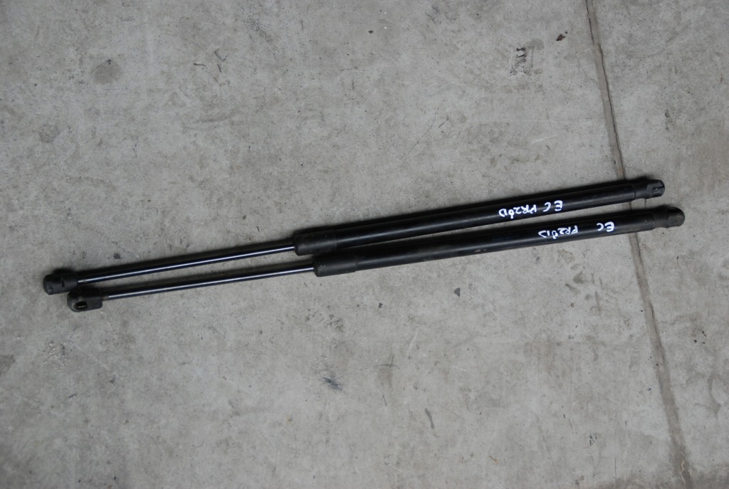 фото №1, Mercedes w207 w212 амортизатори амортизатори капот