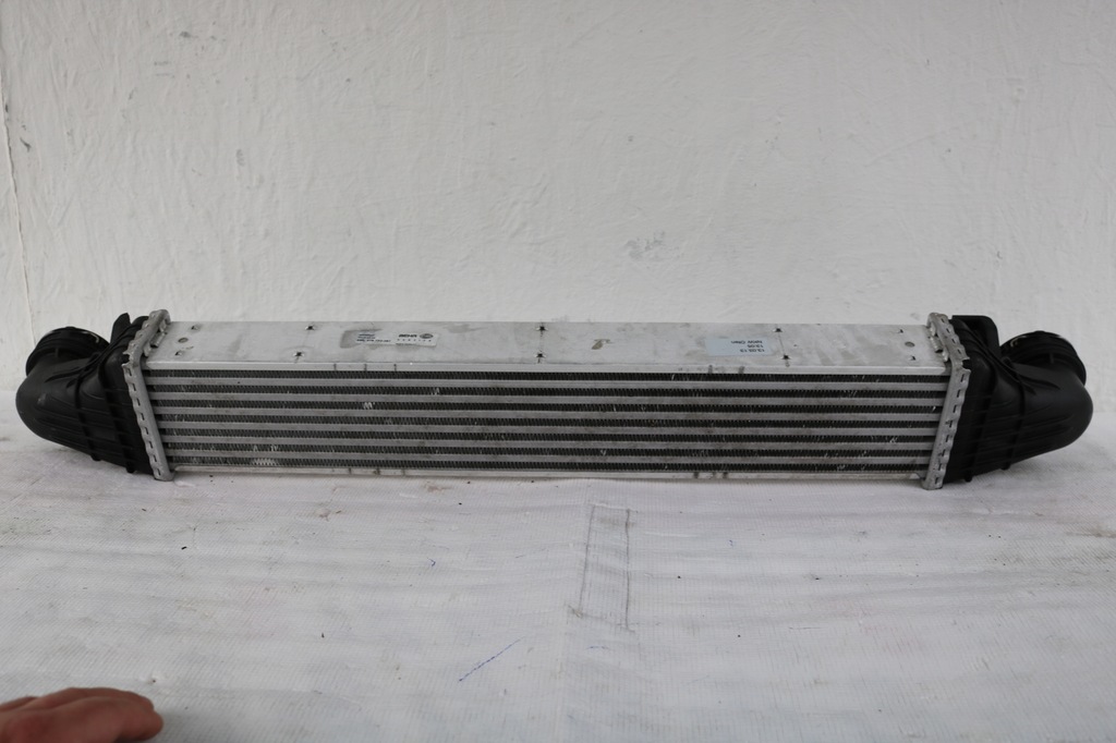 фото №1, Mercedes w211 радиатор интеркулер 8ml376723-391