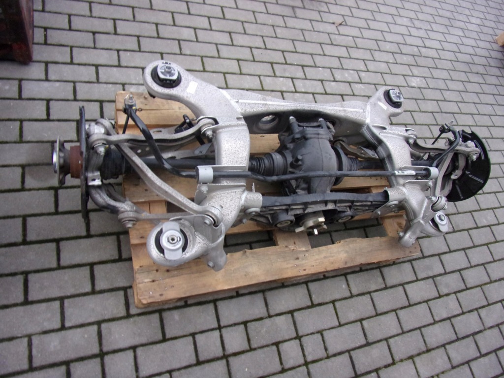 Купити Mercedes w222 підвіска задній задні міст s500 4-matic