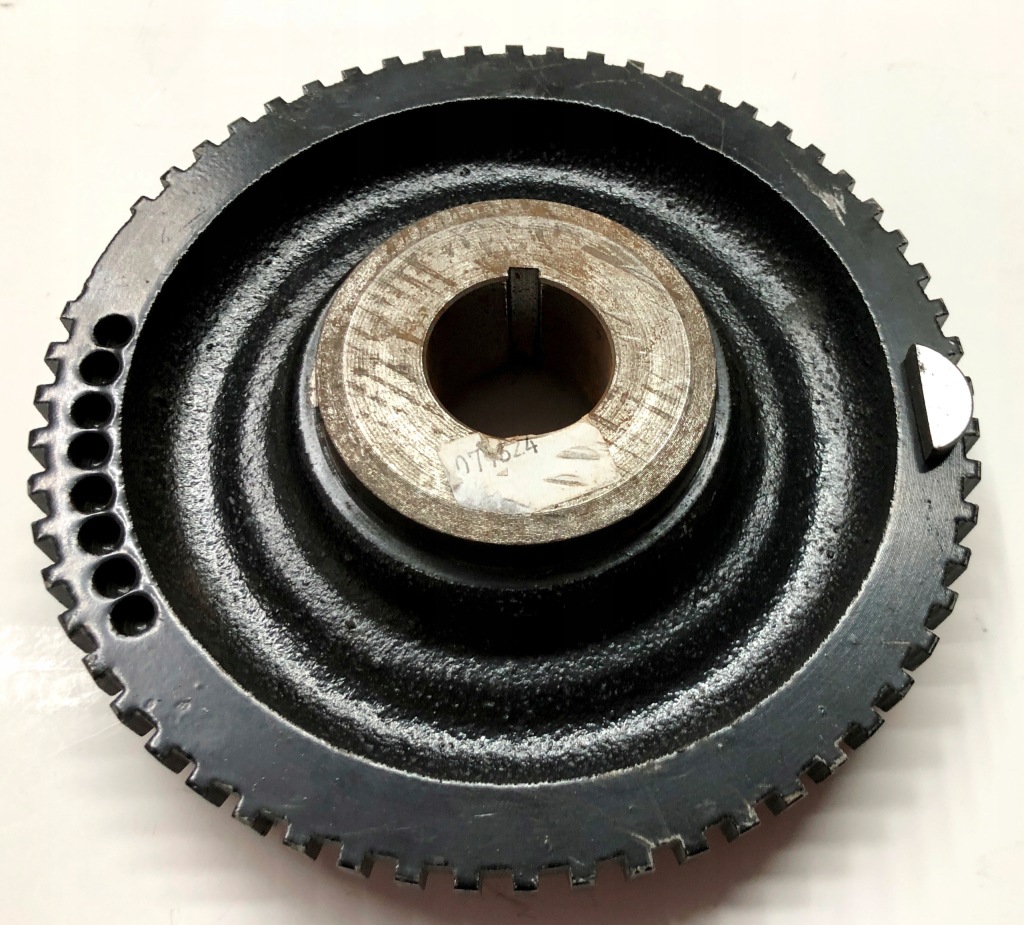 фото №1, Шків двигуна polonez 1,6 інжектор bosch + шпонка nowe оригінальні