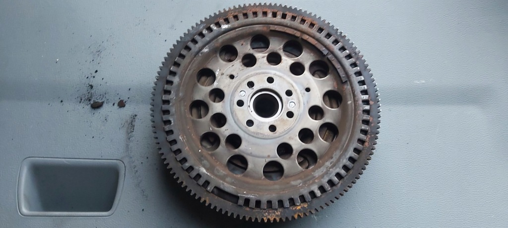 фото №1, Колесо двомасовий зчеплення laguna ii 2.2 8200416944