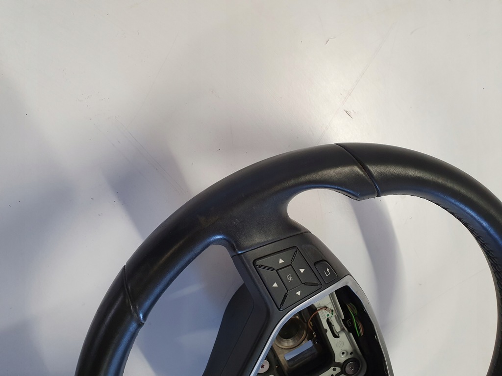 фото №5, Mercedes w176 w246 воздуховод кожаный