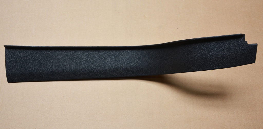 фото №1, 5g0868224b vw golf 7 lift защита обшивка стойка