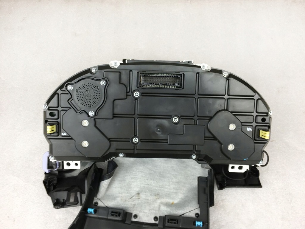 фото №9, Subaru outback 15 - прилади лічильник usa