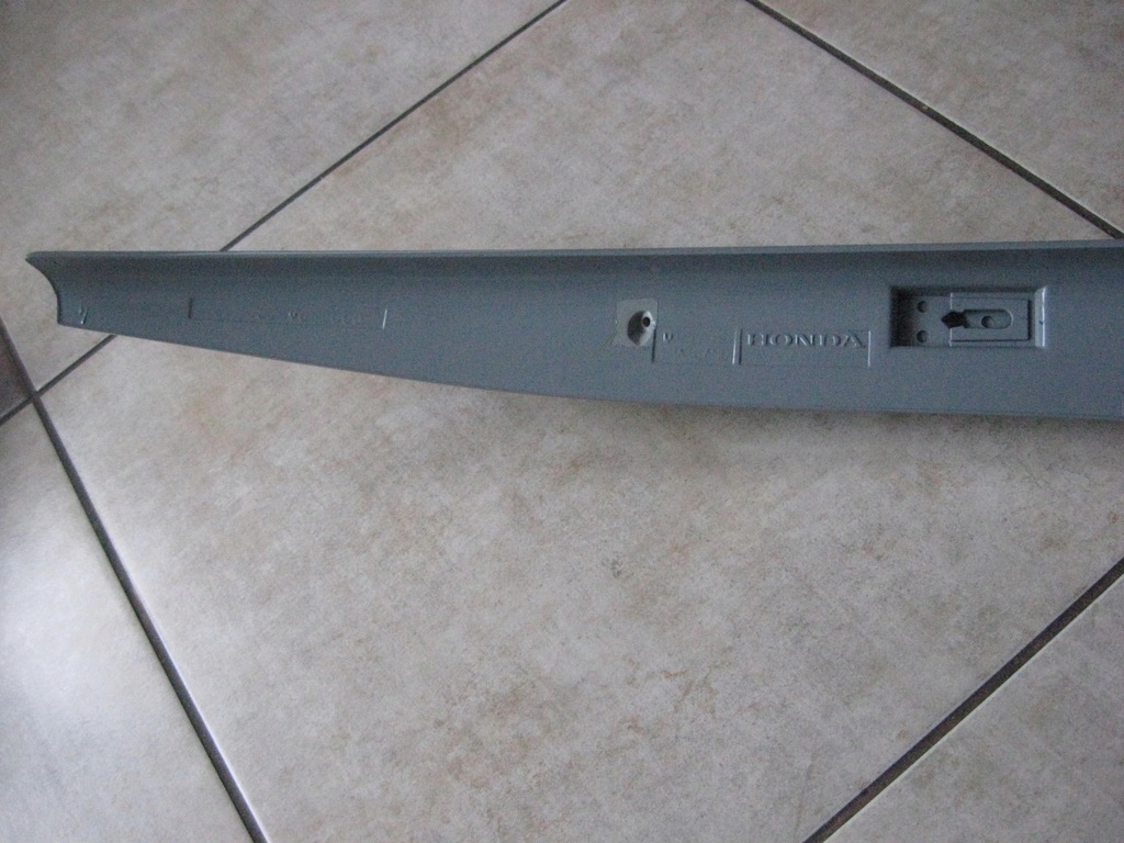 фото №6, Спойлер задний крышки - honda city - 08-11 - новый