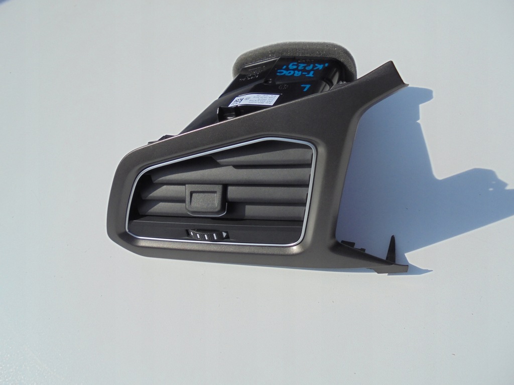 фото №1, Vw t-roc решітка обдув ліва 18r 2ga858415c 17-19