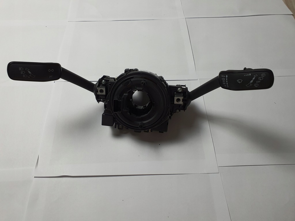 фото №1, Переключатель комбинированный переключатели лента vw skoda golf