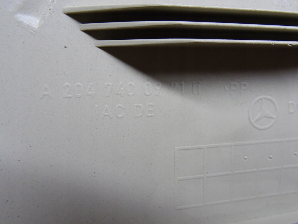 фото №9, Mercedes glk x204 обивка багажника накладка