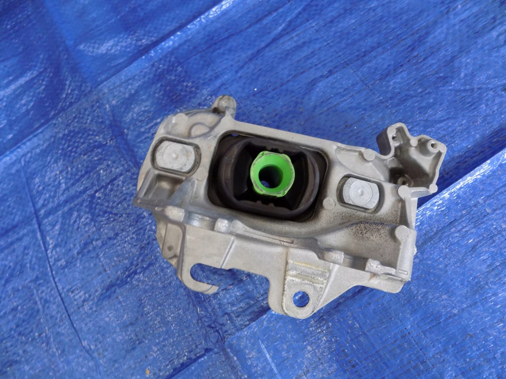 фото №2, Подушка кронштейн двигателя левая renault zoe