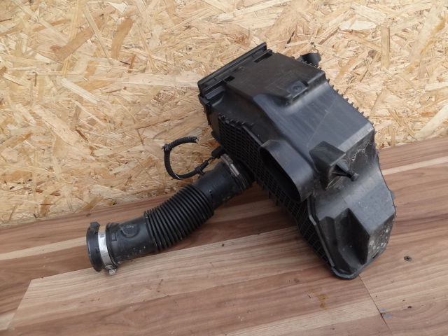 фото №1, Dacia lodgy 2013 1,5 dci корпус фильтра воздуха