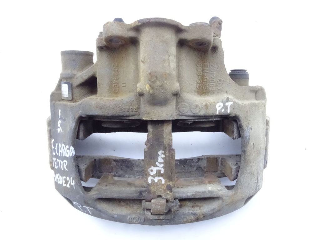 фото №1, Iveco eurocargo 02-15 суппорт правый задняя 22,5''