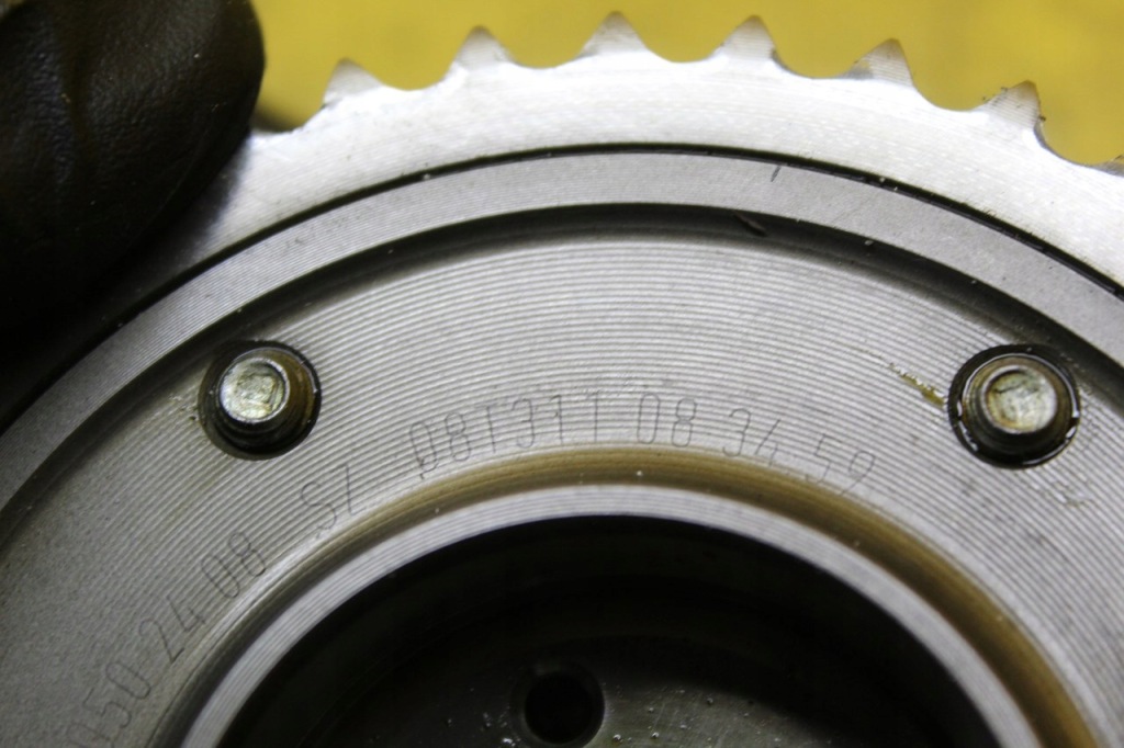 Вариатор колесо регулятор распределительного вала левый впускной  mercedes w212 3.5 b 2720502408 в Украине