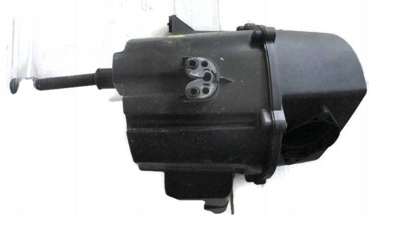 фото №1, Roomster корпус фильтра воздуха 1,6 tdi