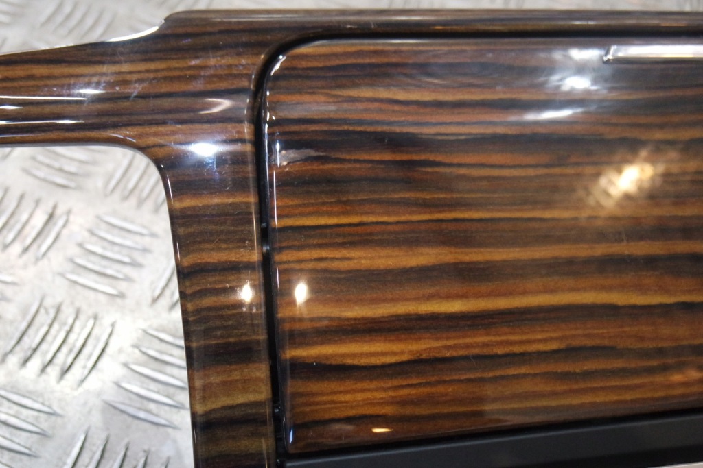 фото №3, Накладки декоративні внутрішнє maserati levante p155