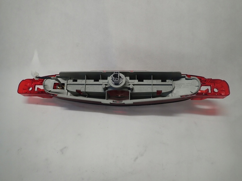 фото №4, Mazda3 mazda 3 bl sedan 4d 09- лампа 3 стоп