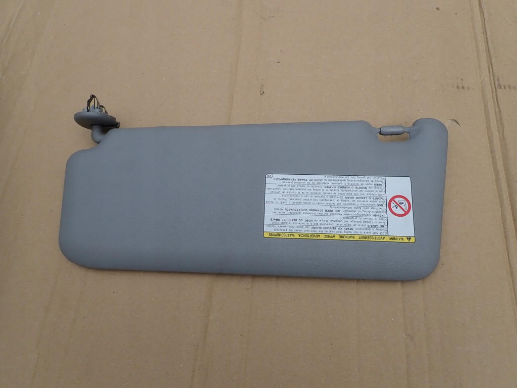 фото №3, Toyota iq 08-12 козырёк солнцезащитный правый