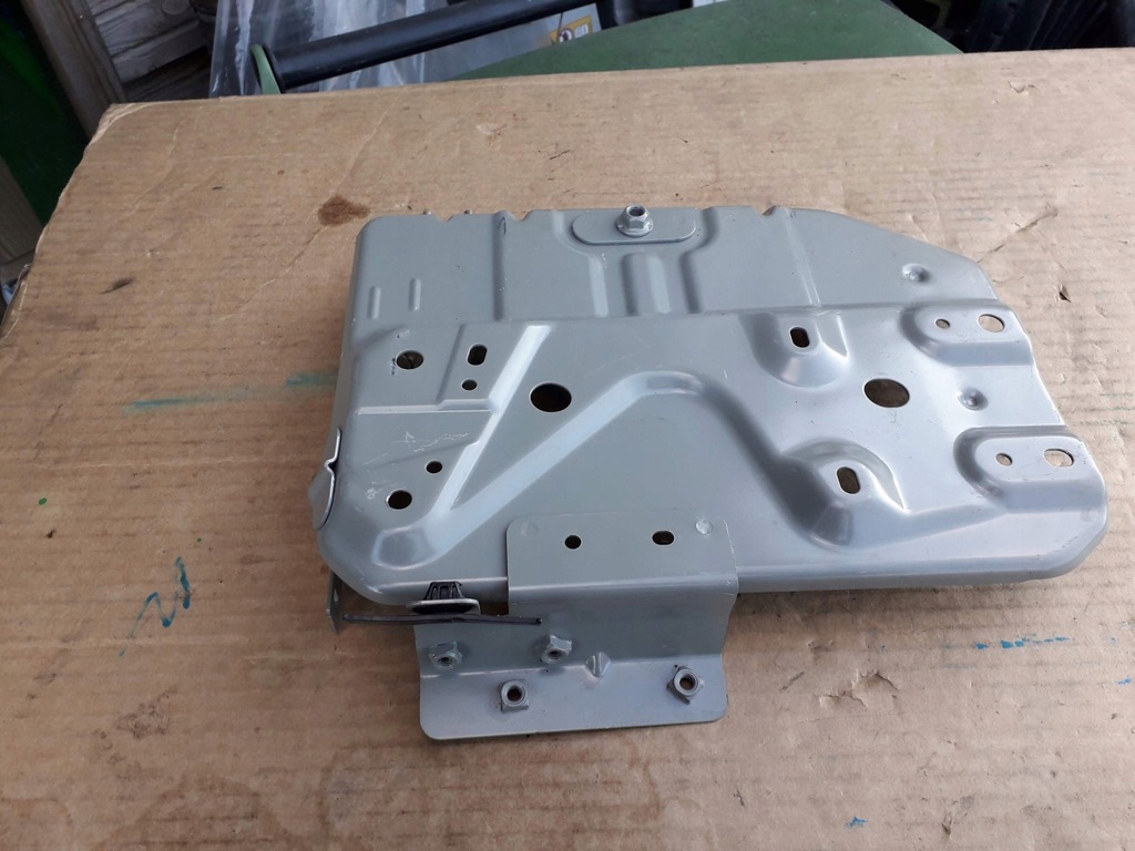 фото №4, Основа акумулятор nissan micra k14 17-