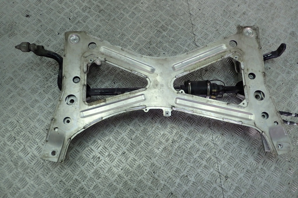 фото №6, Porsche panamera 970 кронштейн підрамник стабілізатор