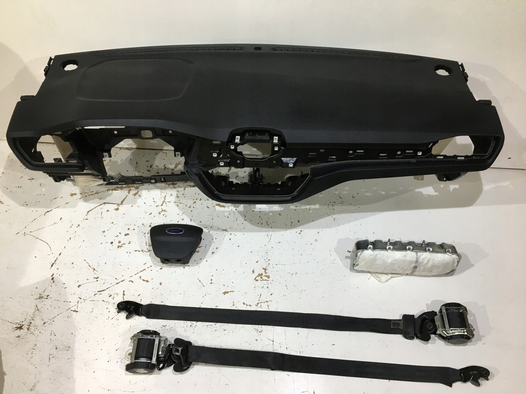 фото №1, Focus mk 4 iv приборная панель консоль подушка безопасности подушки безопасности ремни