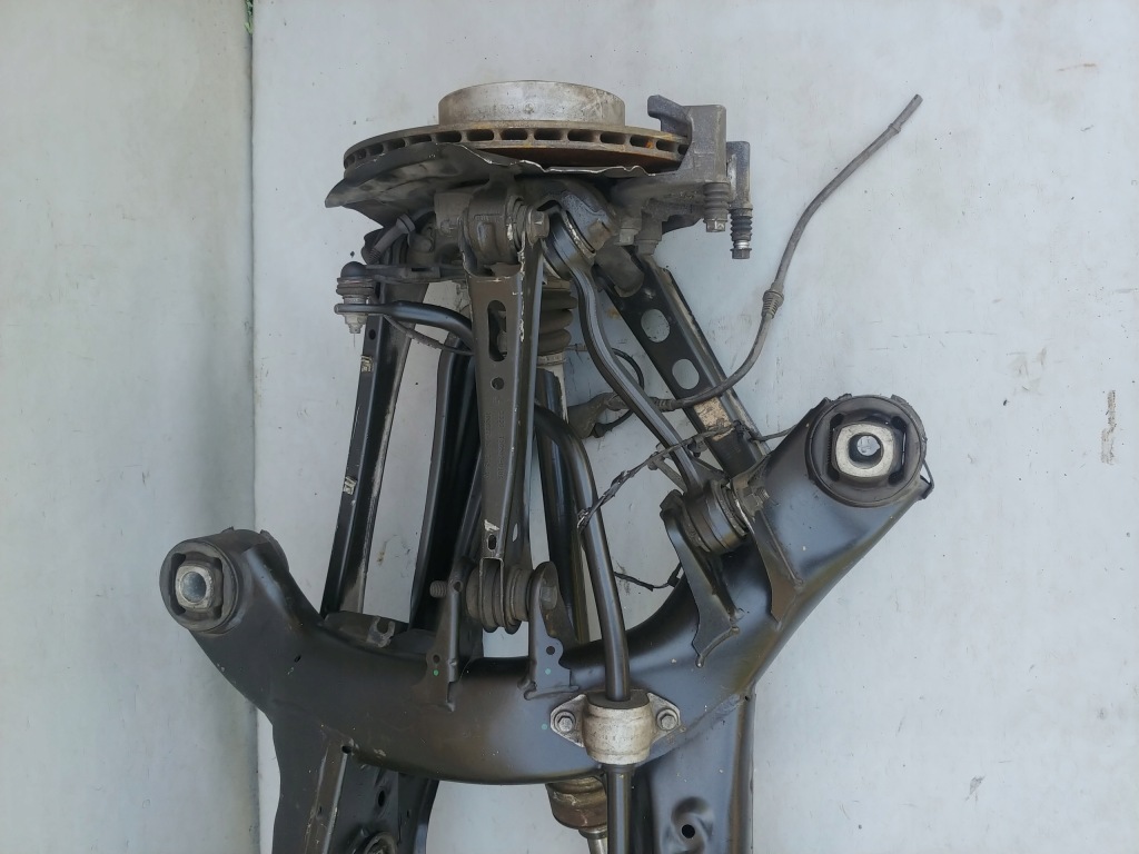 фото №1, Підвіска лівий задня задні поворотний кулак bmw x3 f25