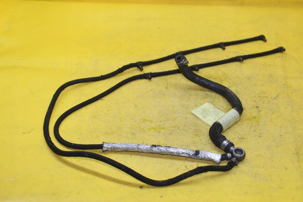 фото №1, Шланг зливний a8 d3 4.0 tdi 057130307l