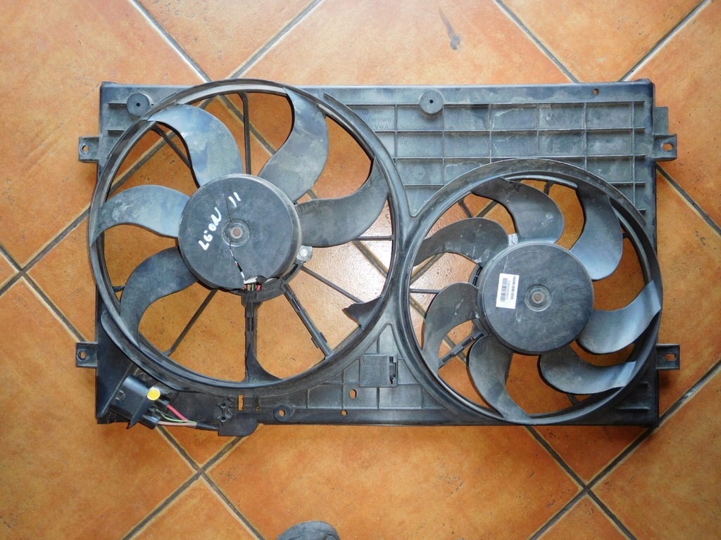 фото №1, Вентилятор корпус leon ii vw 1k0121207t