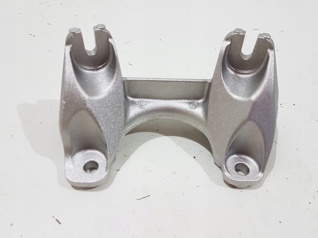 Купити Кронштейн коробки передач автоматична коробка передач bmw 22316796613