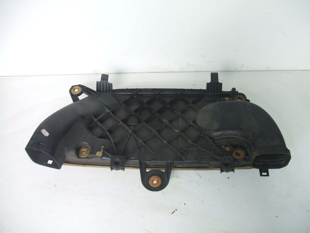 фото №1, Bmw f10 f07 2.0d фільтр повітря корпус 7800151