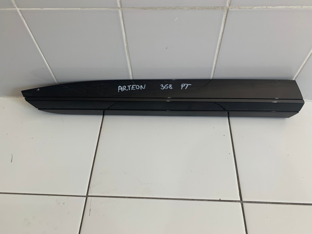 фото №1, Volkswagen оригінальний номер 3g8853992b молдинг двері задніх p