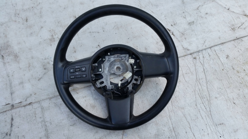 фото №1, Воздуховод кожаный mazda 2 мультифункция