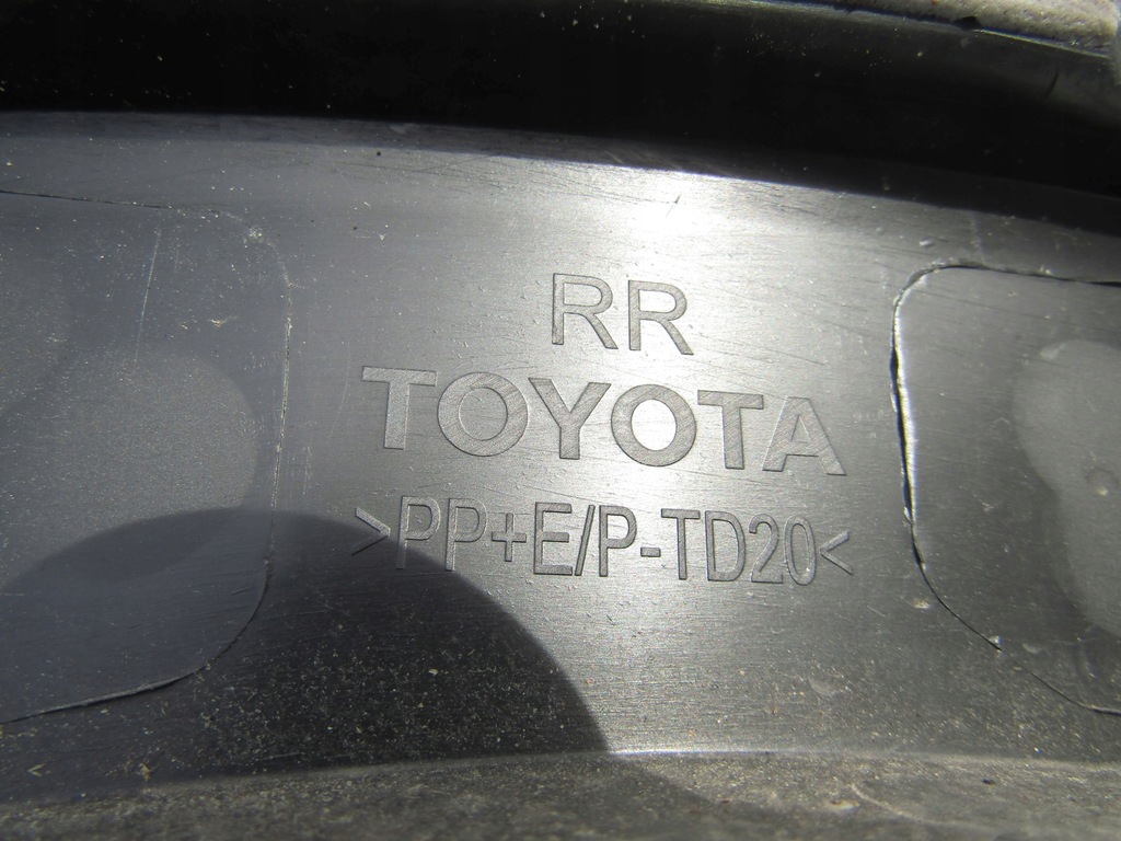 фото №7, Молдинг na крыло toyota c-hr 16- правый задняя