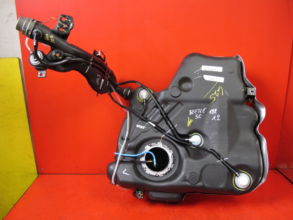 фото №1, Vw beetle 5c 1.2 tsi бак топлива 5c0201021dm