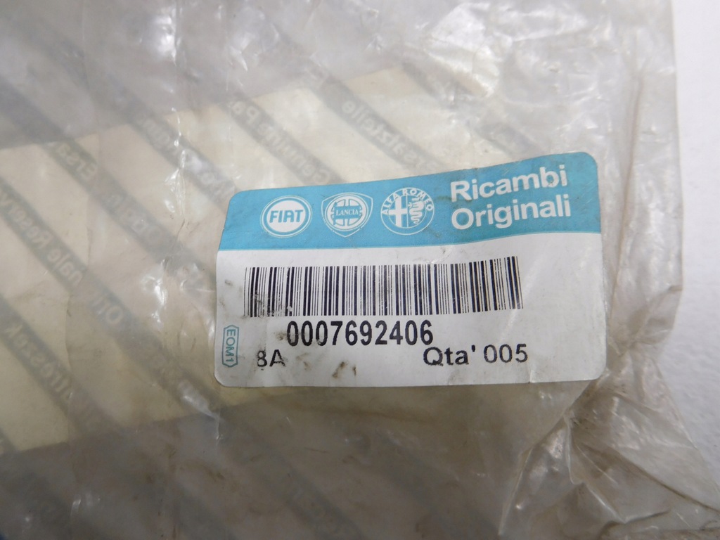 фото №7, Клипса трубопровод топливных fiat brava bravo tipo оригинальный номер 7692406