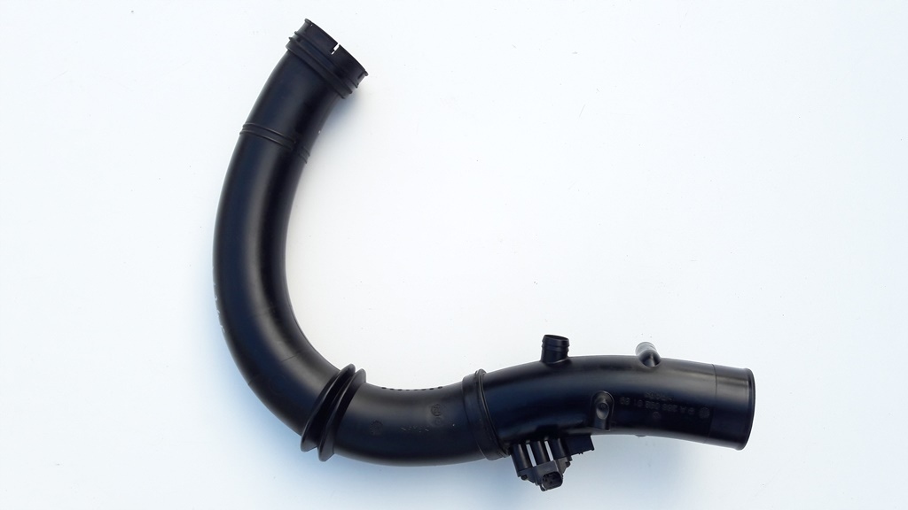 фото №1, Wąż воздухозаборник труба turbo mercedes w245 w169