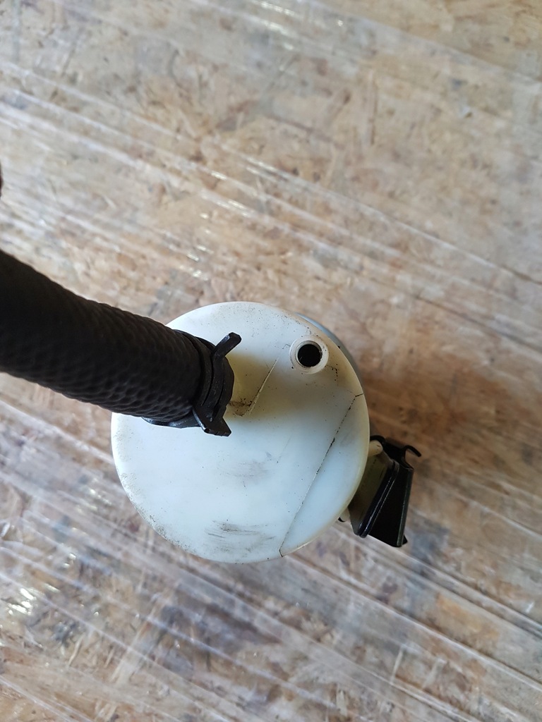 фото №4, Discovery iv бачок усилителя yc15-3r700