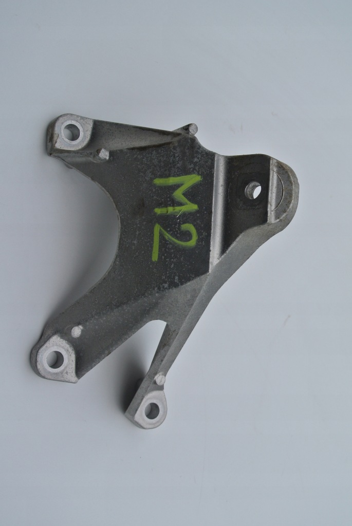 Купити Bmw m2 f87 кронштейн двигуна права 2289304