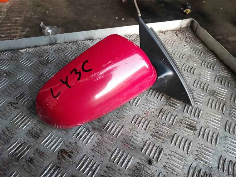 фото №1, Дзеркало праве a4 b6 b7 ly3c