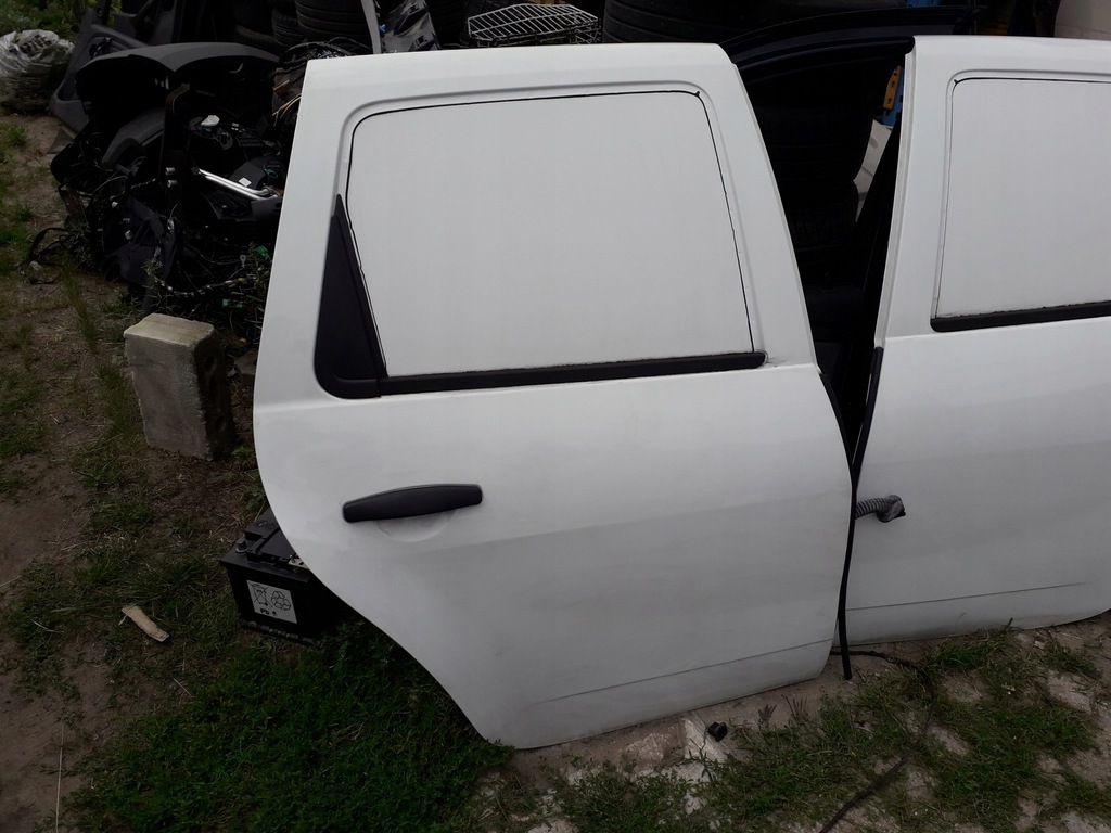 фото №1, Дверь задняя задние правое dacia duster van грузовой